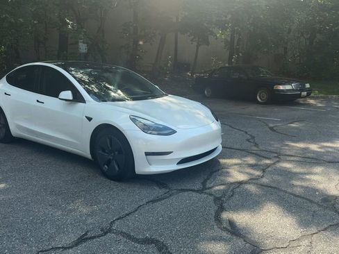 Used 2023 Tesla Model 3 Long Range AWD/4WD image 1