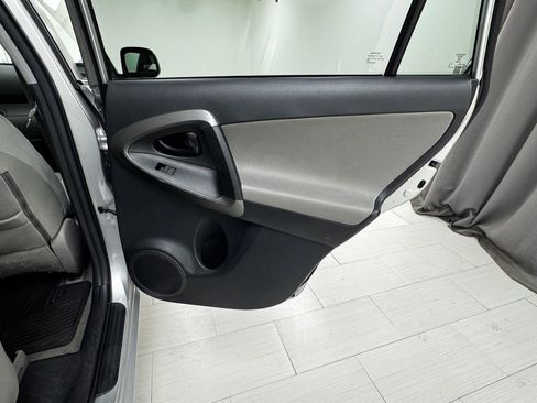 Used 2010 Toyota RAV4 4WD image 15