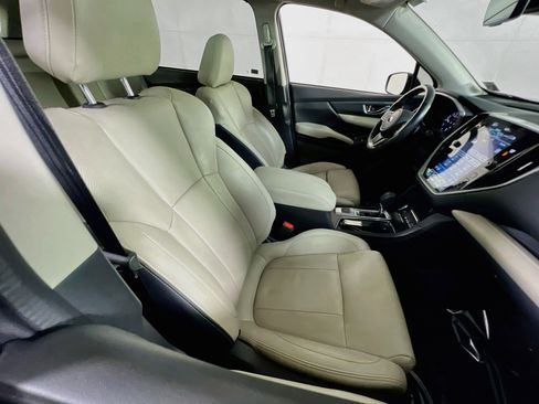 Used 2023 Subaru Ascent Limited w/ Technology Package AWD/4WD image 28