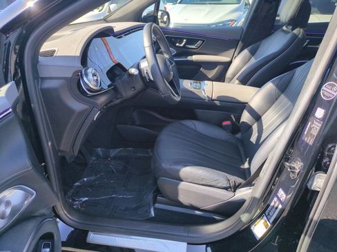 Certified 2023 Mercedes-Benz EQS 580 4MATIC SUV image 17