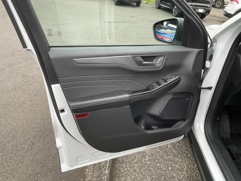 Used 2024 Ford Escape Active AWD/4WD image 15
