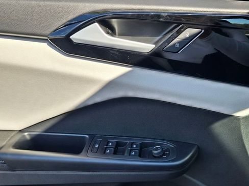 New 2026 Volkswagen Taos S FWD image 22