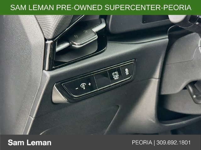 Used 2025 Kia Niro LX FWD image 10