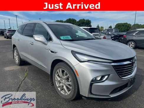 Used 2022 Buick Enclave Premium w/ Surround and Sites Package AWD/4WD image 1