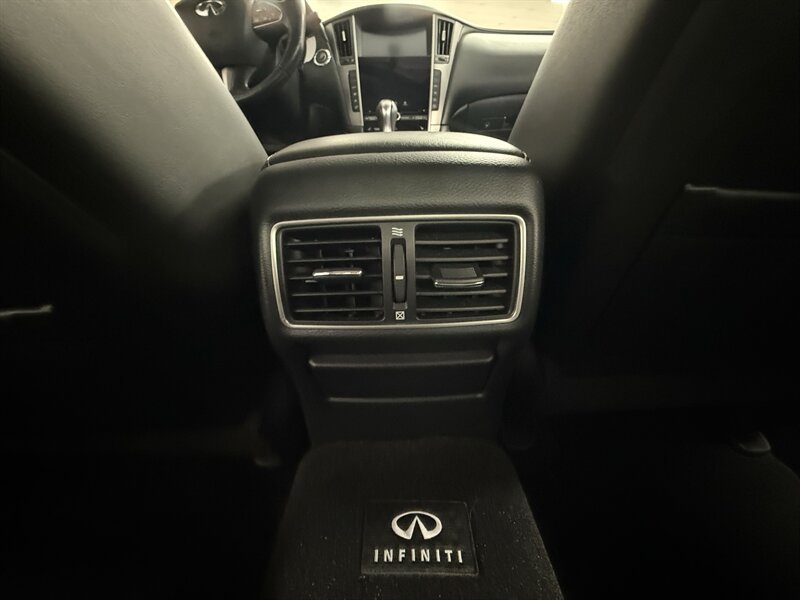 Used 2016 INFINITI Q50 Premium w/ 2.0T Premium Plus Package RWD image 31