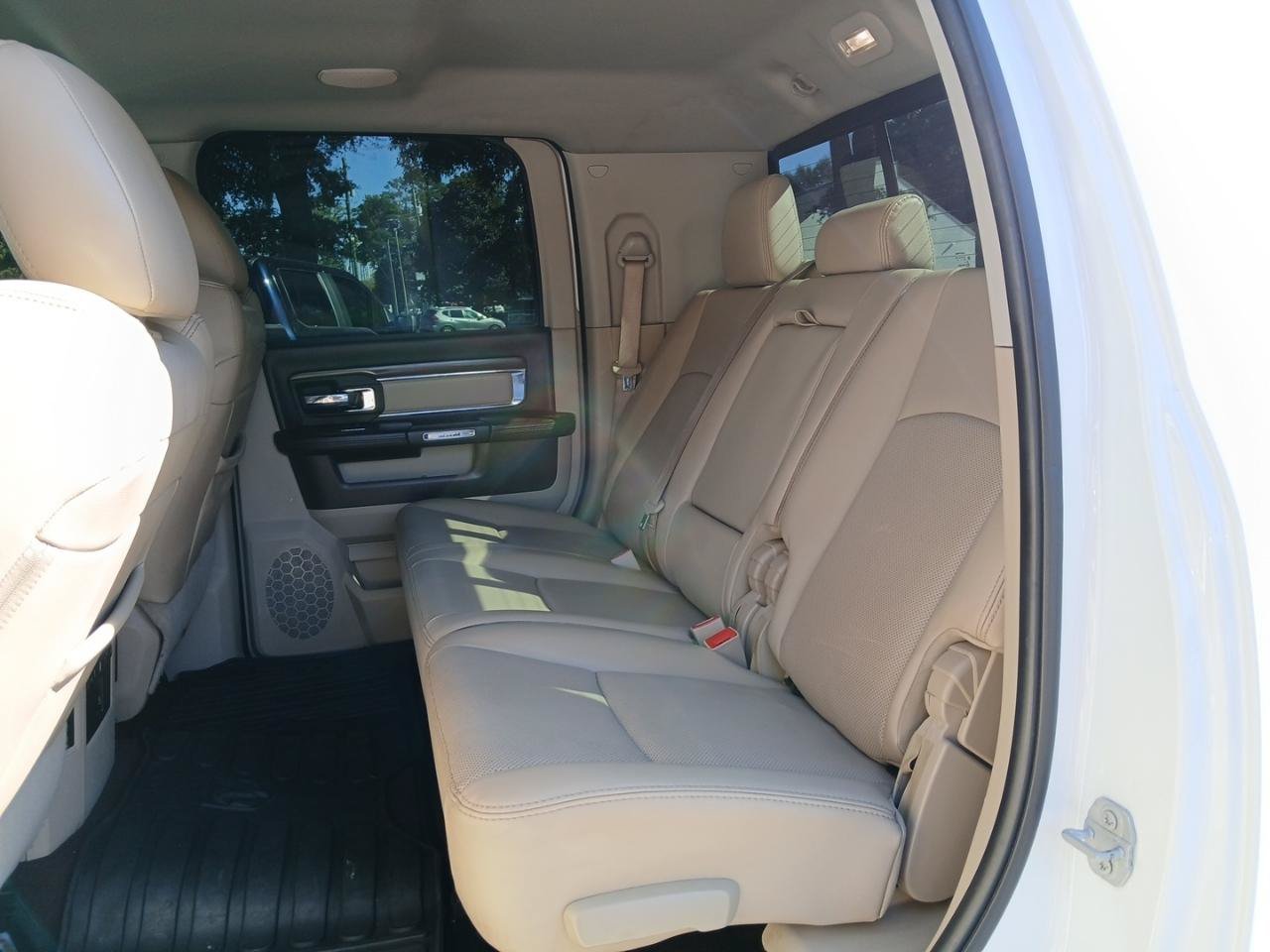 Used 2017 RAM 2500 Laramie AWD/4WD image 11