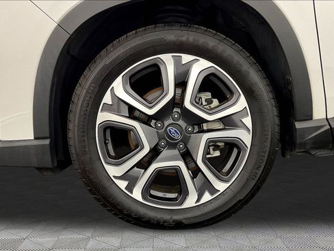 Used 2023 Subaru Ascent Limited AWD/4WD image 32