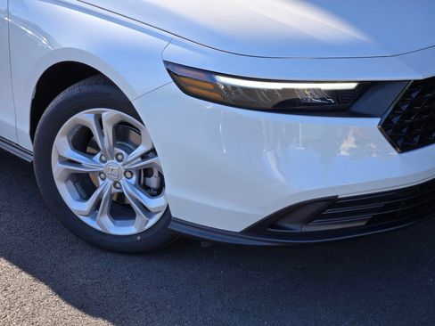 New 2026 Honda Accord LX image 9