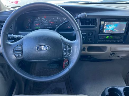 Used 2005 Ford Excursion Limited AWD/4WD image 15