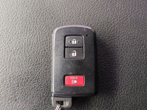 Used 2020 Toyota 4Runner SR5 Premium image 38