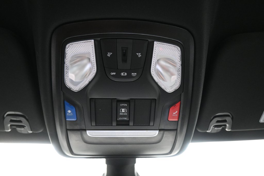 Used 2023 RAM 1500 Big Horn AWD/4WD image 24