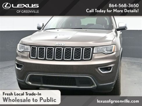 Used 2017 Jeep Grand Cherokee Limited image 3