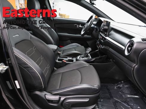 Used 2023 Kia Forte GT-Line w/ GT-Line Premium Package FWD image 25