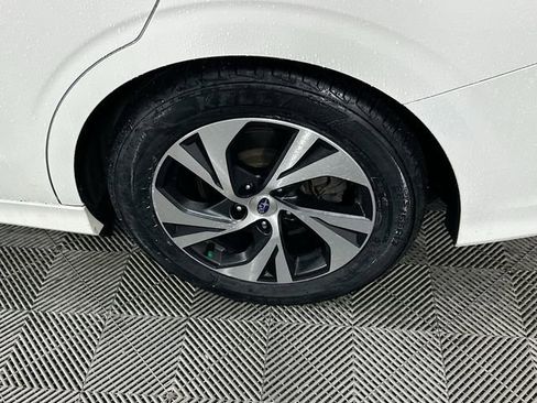 Used 2022 Subaru Legacy Premium image 32