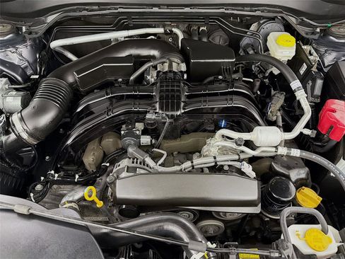 Used 2025 Subaru Forester Limited image 30