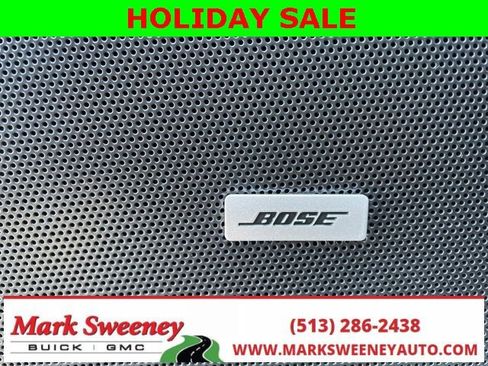 Used 2024 Cadillac XT6 Premium Luxury image 12