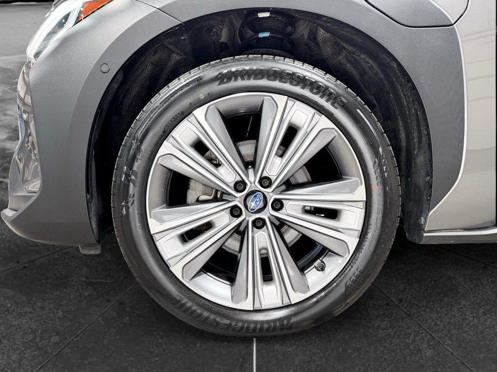 Used 2023 Subaru Solterra AWD image 27