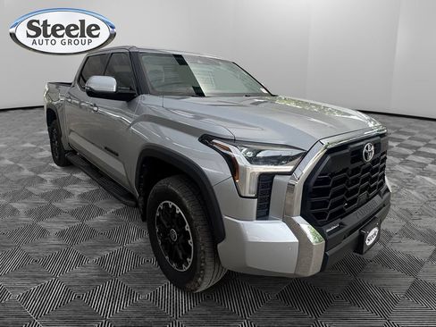 Used 2023 Toyota Tundra SR5 w/ TRD Off-Road Premium Package AWD/4WD image 7