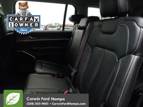 Used 2021 Jeep Grand Cherokee L Limited image 24