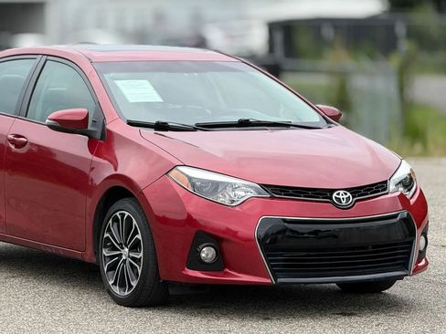 Used 2015 Toyota Corolla S FWD image 14