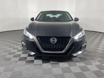 Used 2019 Nissan Altima 2.5 SR