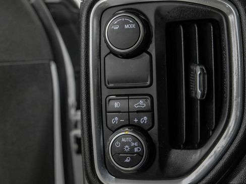Used 2021 Chevrolet Silverado 1500 LTZ RWD image 28