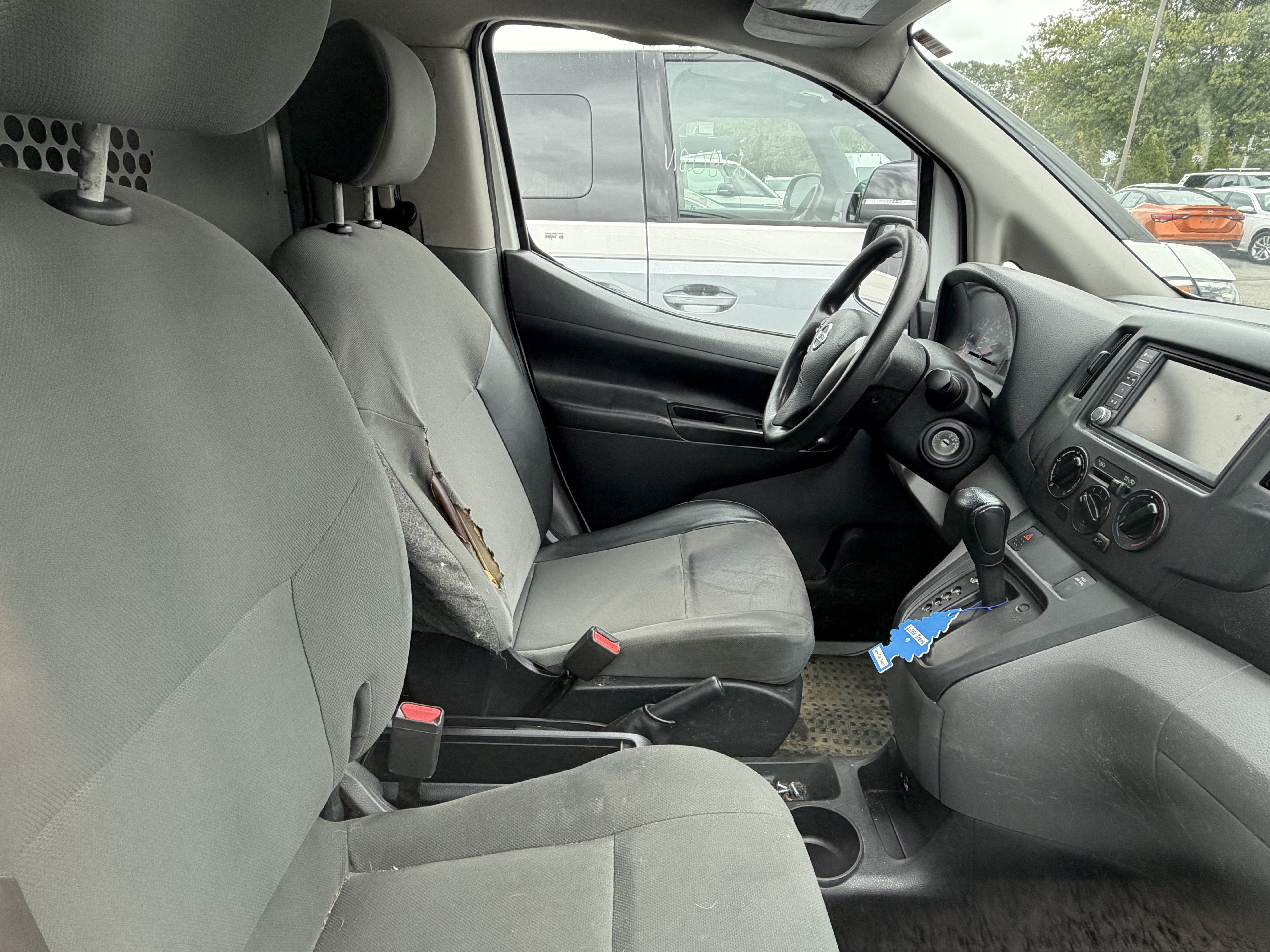 Used 2020 Nissan NV200 S FWD image 8