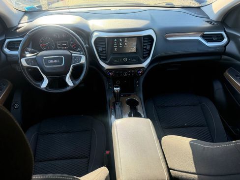 Used 2017 GMC Acadia SLE AWD/4WD image 32