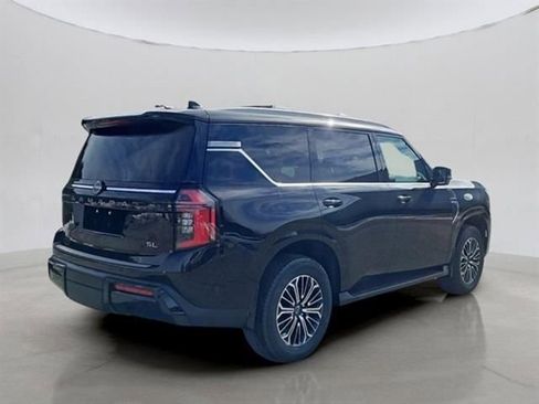 New 2025 Nissan Armada SL w/ Captain's Chari Seat Package image 28