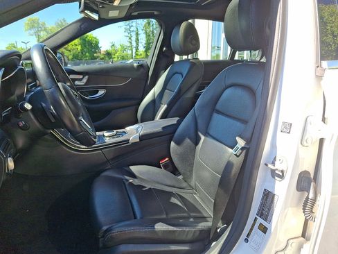 Used 2019 Mercedes-Benz C 300 4MATIC Sedan image 11