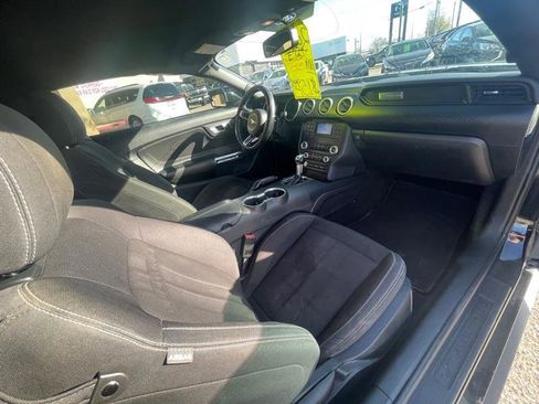 Used 2019 Ford Mustang Coupe image 11