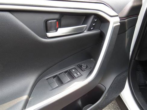 Used 2024 Toyota RAV4 XSE w/ Premium Package AWD/4WD image 9