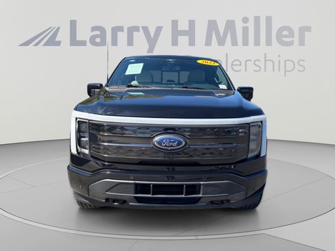 Used 2023 Ford F150 Lightning Platinum AWD/4WD image 8
