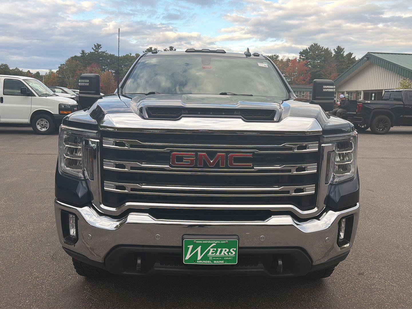 Used 2022 GMC Sierra 2500 SLE w/ SLE Convenience Package AWD/4WD image 8