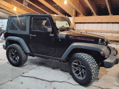 Used 2011 Jeep Wrangler Rubicon image 1
