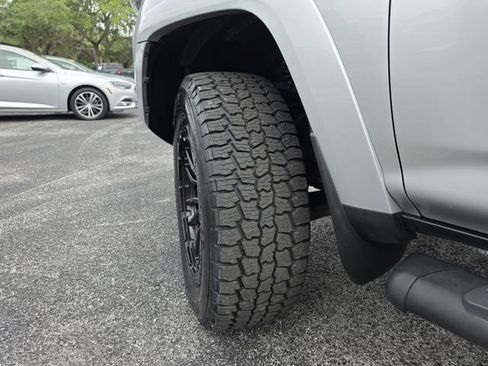 Used 2021 Toyota 4Runner SR5 AWD/4WD image 37