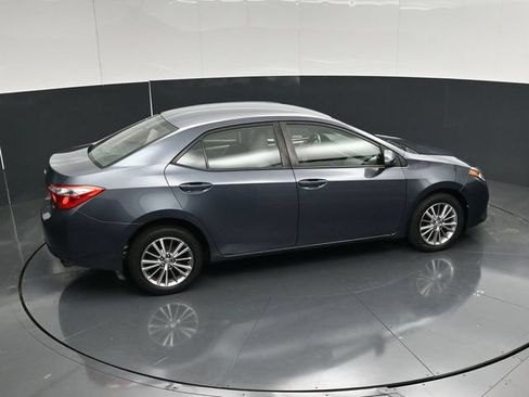 Used 2014 Toyota Corolla LE FWD image 36