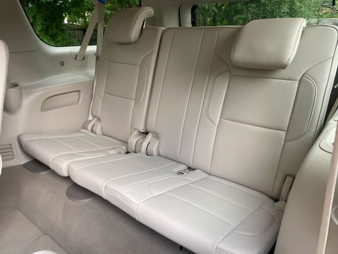 Used 2019 GMC Yukon XL Denali w/ Denali Ultimate Package AWD/4WD image 27