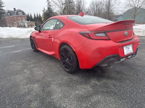 New 2026 Toyota GR86 Premium image 5