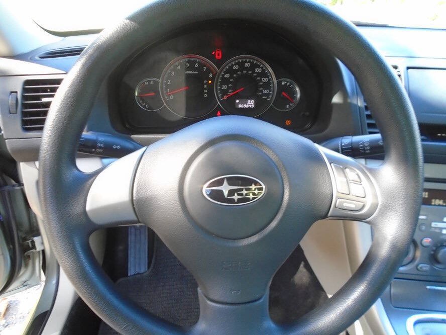 Used 2009 Subaru Legacy 2.5i Special Edition AWD/4WD image 12