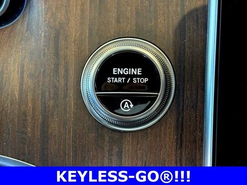 Certified 2025 Mercedes-Benz C 300 C 300 image 3