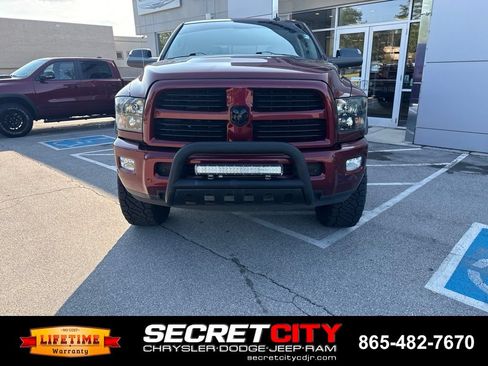 Used 2017 RAM 2500 Big Horn w/ Sport Appearance Group AWD/4WD image 2