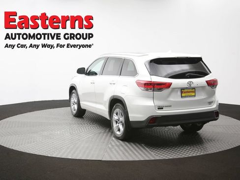 Used 2017 Toyota Highlander Limited Platinum AWD/4WD image 71