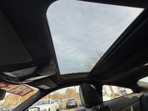 Used 2024 BMW 430i xDrive Coupe w/ Premium Package image 22