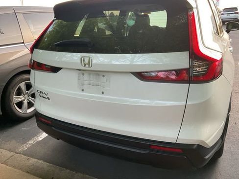 Used 2024 Honda CR-V EX image 8