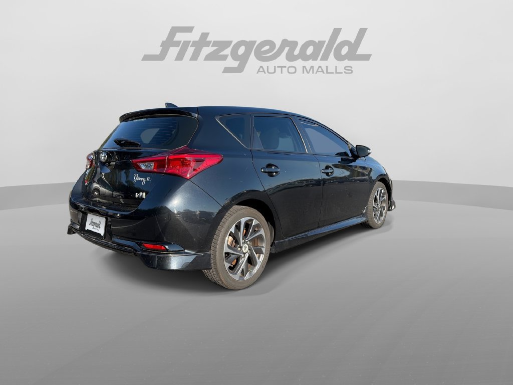 Used 2017 Toyota Corolla iM FWD image 8