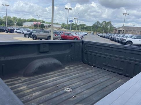 Used 2017 GMC Sierra 2500 Denali w/ Duramax Plus Package AWD/4WD image 8
