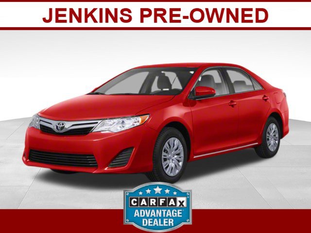 Used 2012 Toyota Camry XLE FWD image 1