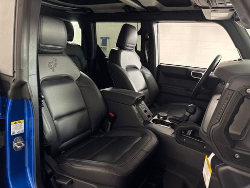 New 2025 Ford Bronco Badlands image 28