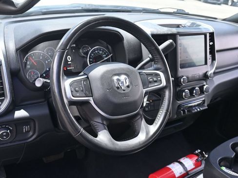 Used 2024 RAM 3500 Big Horn AWD/4WD image 23